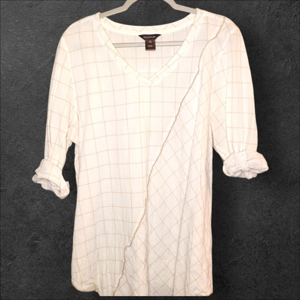 White Grid Pattern Blouse By Multiples - image 2